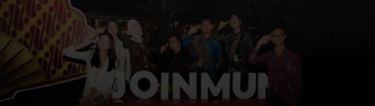 JOINMUN delegates gathering after a conference session