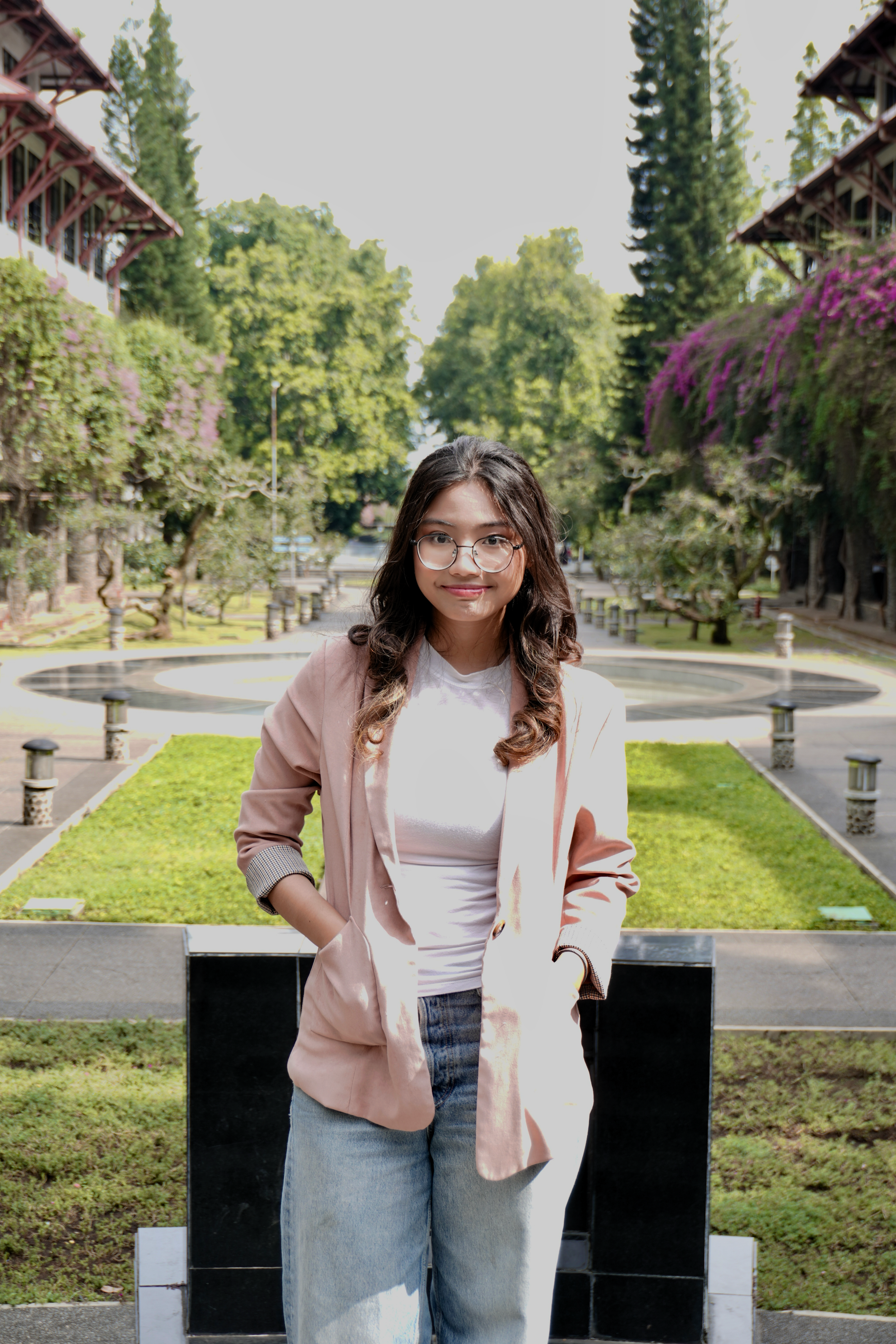 Bunga Cinta Andyra Dewanto, Head Chair